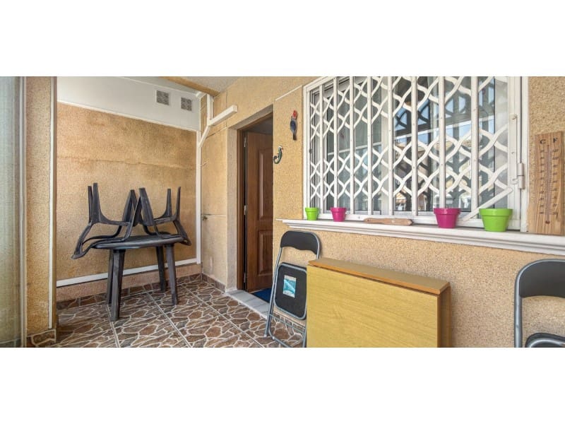 2 sovrum Hus till salu i Torrevieja med pool garage - 159 500 € (Ref: 10146771)