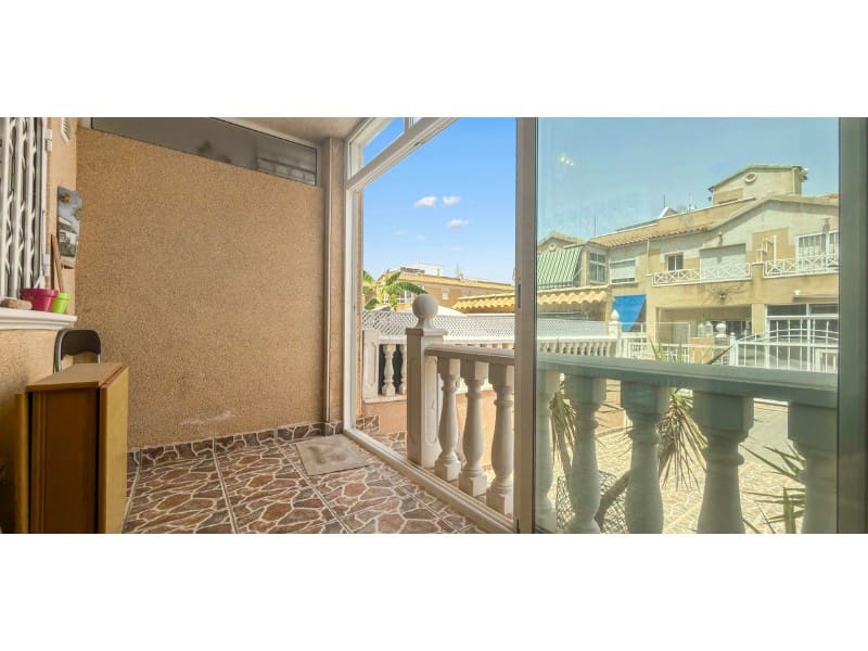 2 sovrum Hus till salu i Torrevieja med pool garage - 159 500 € (Ref: 10146771)