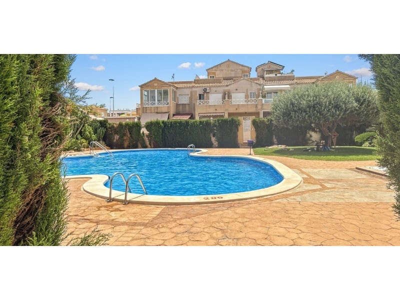 2 sovrum Hus till salu i Torrevieja med pool garage - 159 500 € (Ref: 10146771)