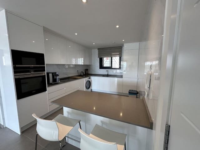 2 sypialnia Penthouse na sprzedaż w Las Filipinas z garażem - 349 500 € (Ref: 10146772)