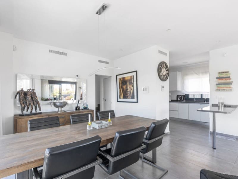 4 slaapkamer Villa te koop in Torrevieja met zwembad garage - € 895.000 (Ref: 10146778)