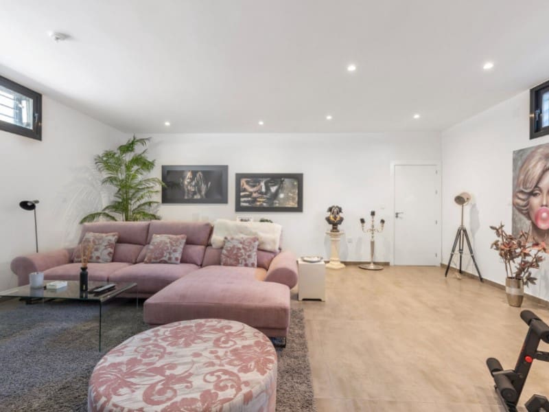 4 slaapkamer Villa te koop in Torrevieja met zwembad garage - € 895.000 (Ref: 10146778)