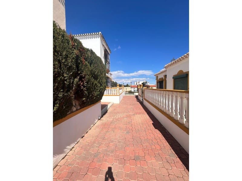 2 sypialnia Apartament na sprzedaż w La Mata z basenem - 205 000 € (Ref: 10146780)