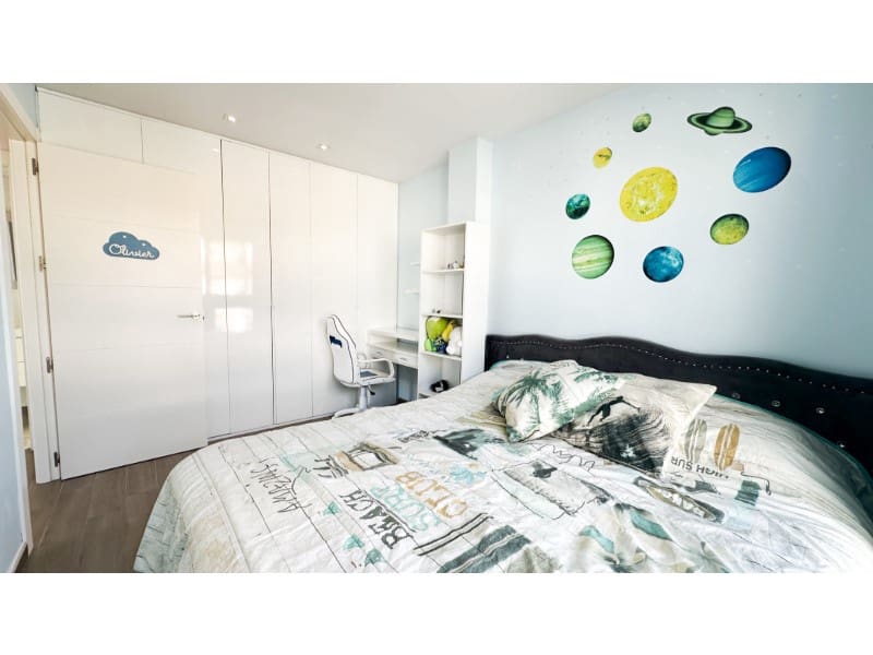 5 soverom Villa til salgs i Torrevieja med svømmebasseng - € 549 000 (Ref: 10146781)