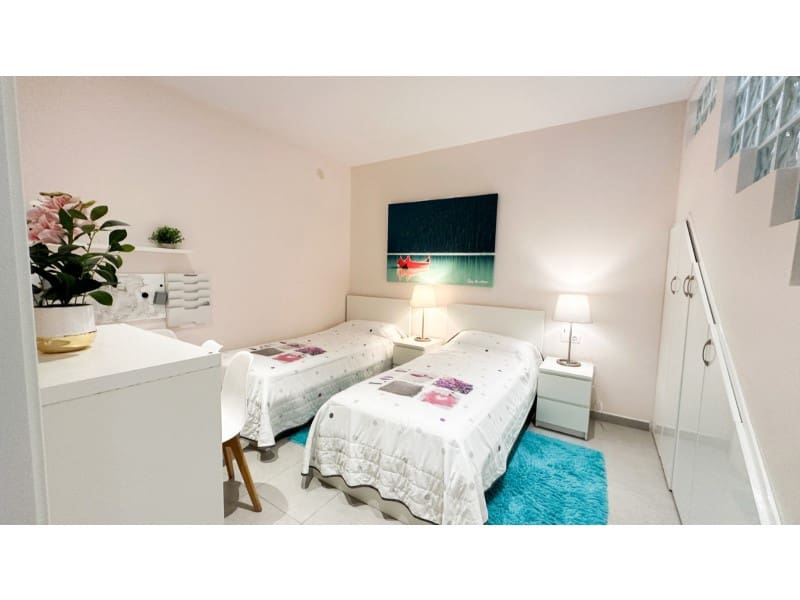 5 soverom Villa til salgs i Torrevieja med svømmebasseng - € 549 000 (Ref: 10146781)