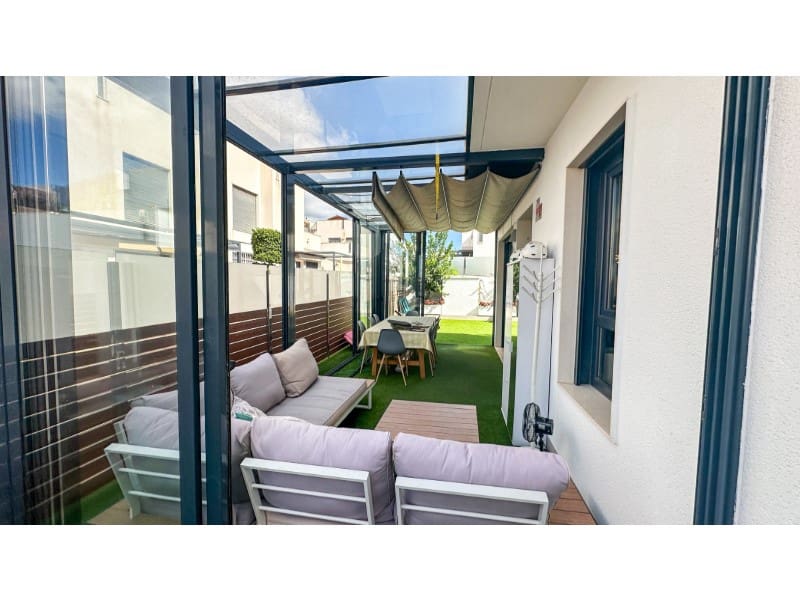5 soverom Villa til salgs i Torrevieja med svømmebasseng - € 549 000 (Ref: 10146781)