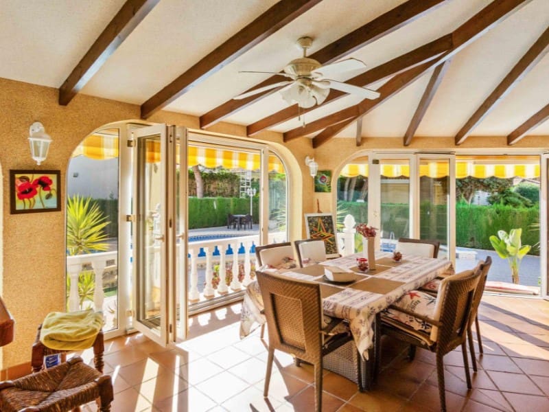 3 Zimmer Villa zu verkaufen in Cabo Roig mit Pool Garage - 1.550.000 € (Ref: 10154955)