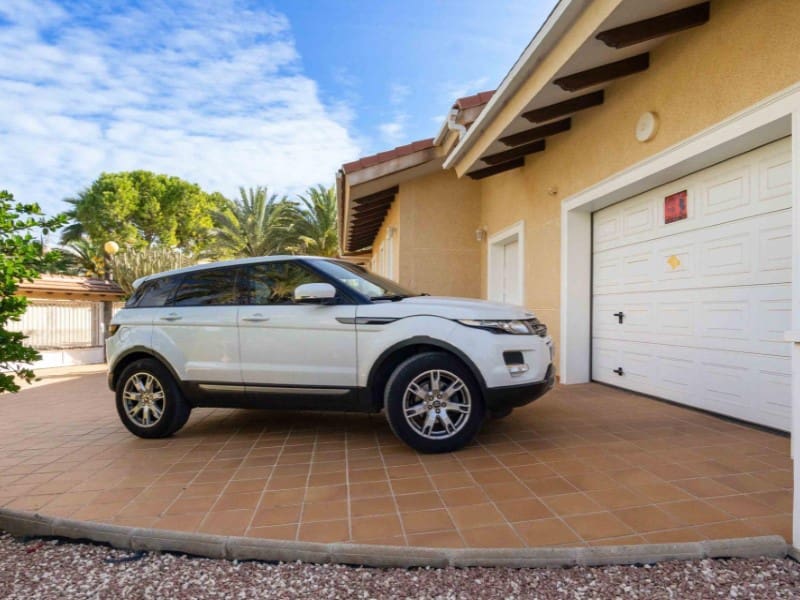 3 Zimmer Villa zu verkaufen in Cabo Roig mit Pool Garage - 1.550.000 € (Ref: 10154955)