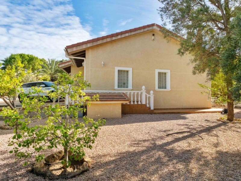 3 Zimmer Villa zu verkaufen in Cabo Roig mit Pool Garage - 1.550.000 € (Ref: 10154955)