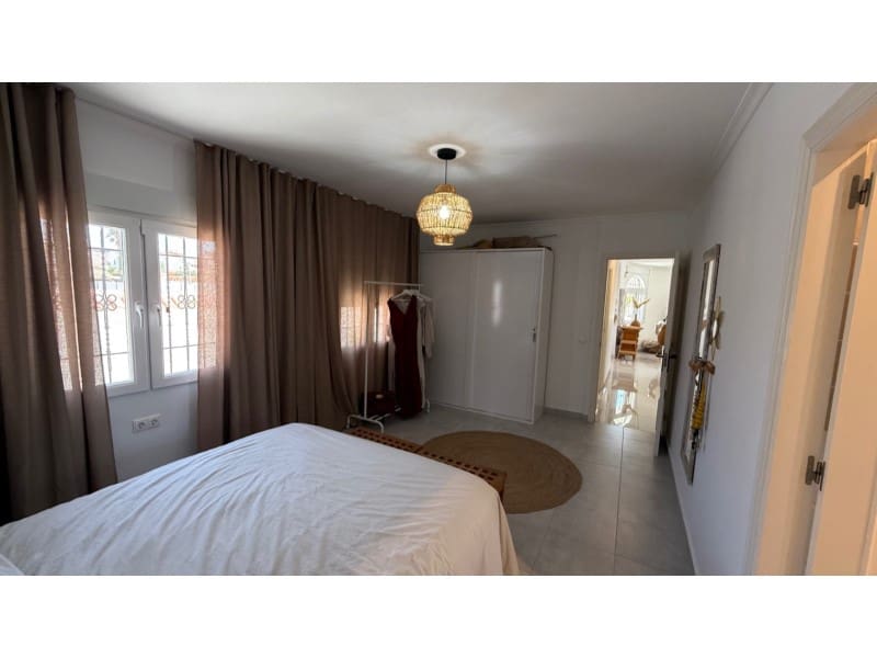 3 bedroom Villa for sale in El Chaparral with pool garage - € 645,000 (Ref: 10154956)