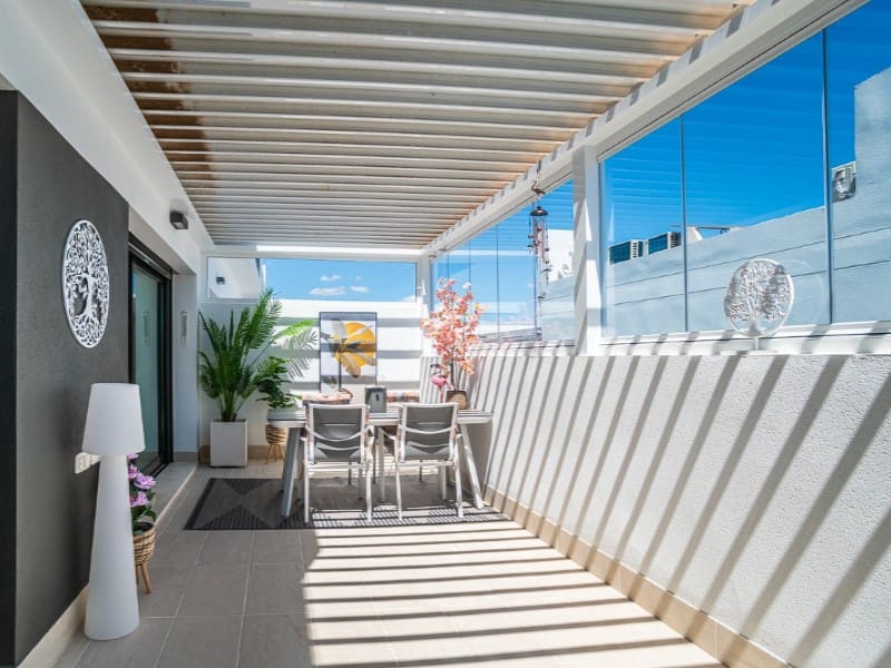 3 soverom Leilighet til salgs i Los Altos med svømmebasseng garasje - € 339 000 (Ref: 10154957)