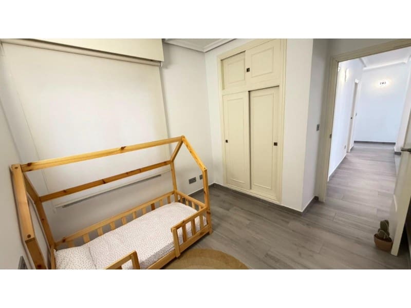 3 chambre Appartement à vendre à Torrevieja - 365 000 € (Ref: 10154959)