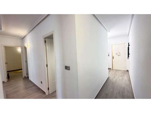 3 chambre Appartement à vendre à Centro - Muelle Pesquero, Torrevieja - 365 000 € (Ref: 10154959)