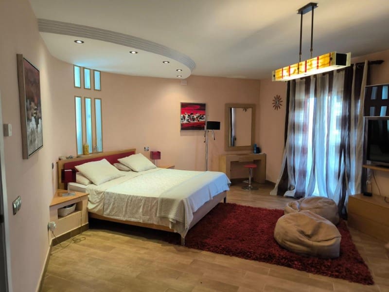 5 soverom Villa til salgs i El Chaparral med svømmebasseng garasje - € 630 000 (Ref: 10154960)