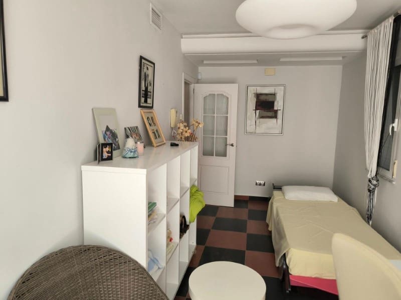 5 soverom Villa til salgs i El Chaparral med svømmebasseng garasje - € 630 000 (Ref: 10154960)