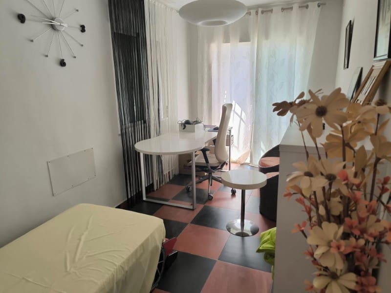 5 soverom Villa til salgs i El Chaparral med svømmebasseng garasje - € 630 000 (Ref: 10154960)