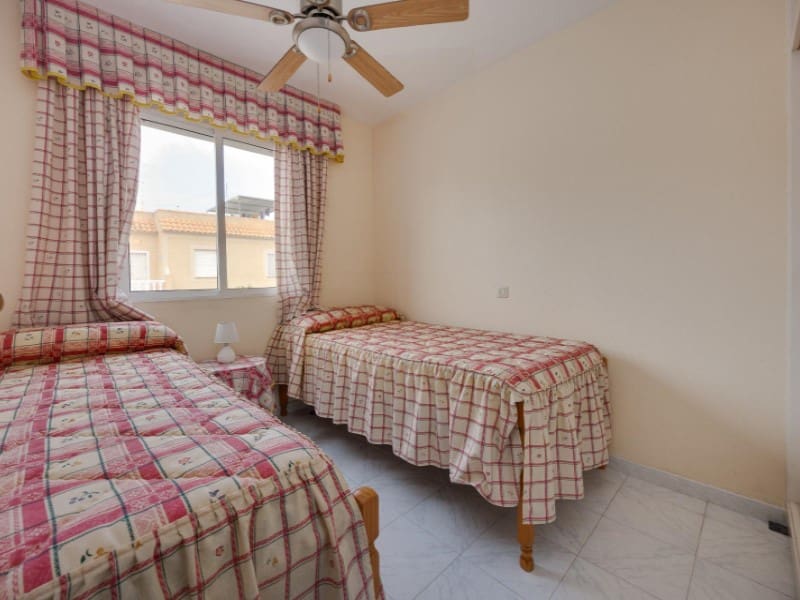 3 bedroom Villa for sale in Torrevieja with pool - € 199,500 (Ref: 10154962)