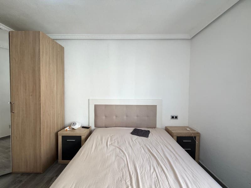 2 sovrum Lägenhet till salu i Torrevieja - 168 000 € (Ref: 10154965)
