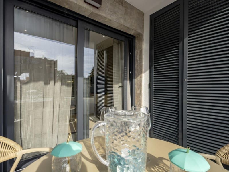 2 soveværelse Lejlighed til salg i Torrevieja med swimmingpool garage - € 269.000 (Ref: 10171245)