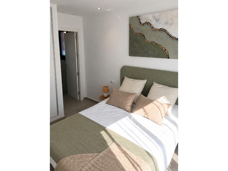 2 soveværelse Lejlighed til salg i Torrevieja med swimmingpool garage - € 269.000 (Ref: 10171245)