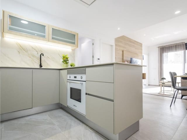 2 soveværelse Lejlighed til salg i Nueva Torrevieja, Torrevieja med swimmingpool garage - € 269.000 (Ref: 10171245)