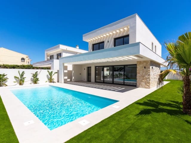 4 soverom Villa til salgs i Los Altos med svømmebasseng - € 895 000 (Ref: 10171246)