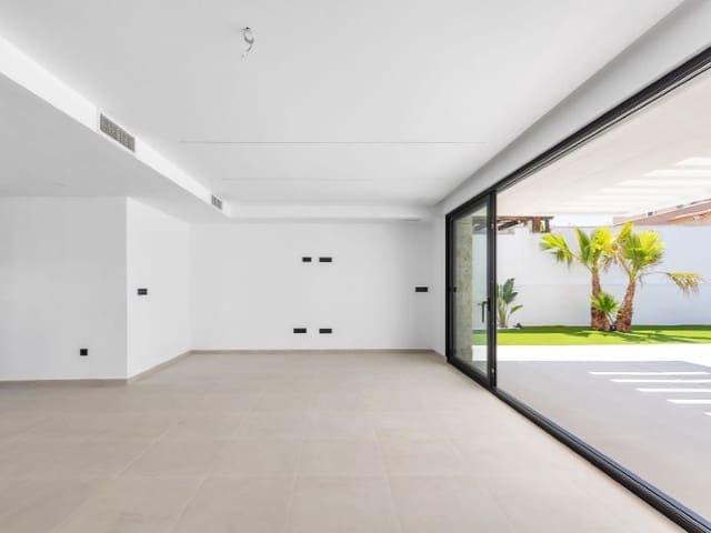 4 soverom Villa til salgs i Los Altos med svømmebasseng - € 895 000 (Ref: 10171246)