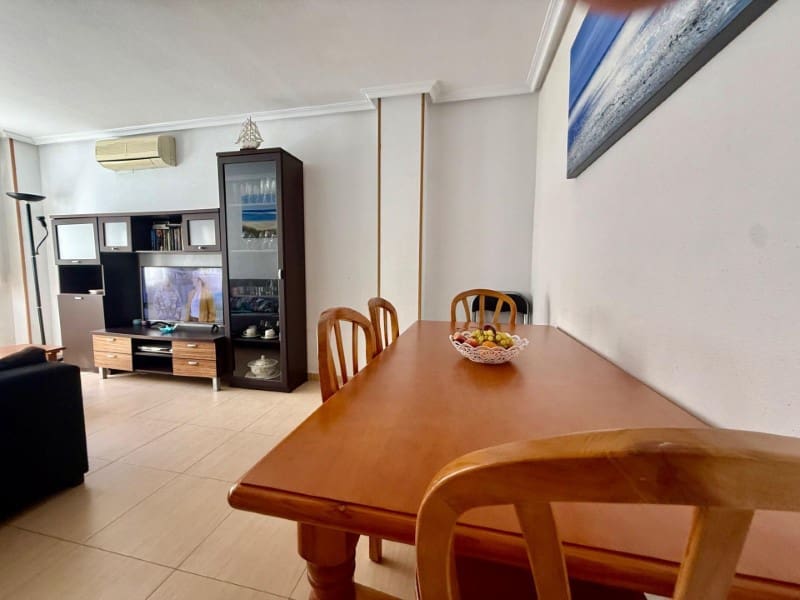 2 bedroom Apartment for sale in Torrevieja - € 125,000 (Ref: 10171248)