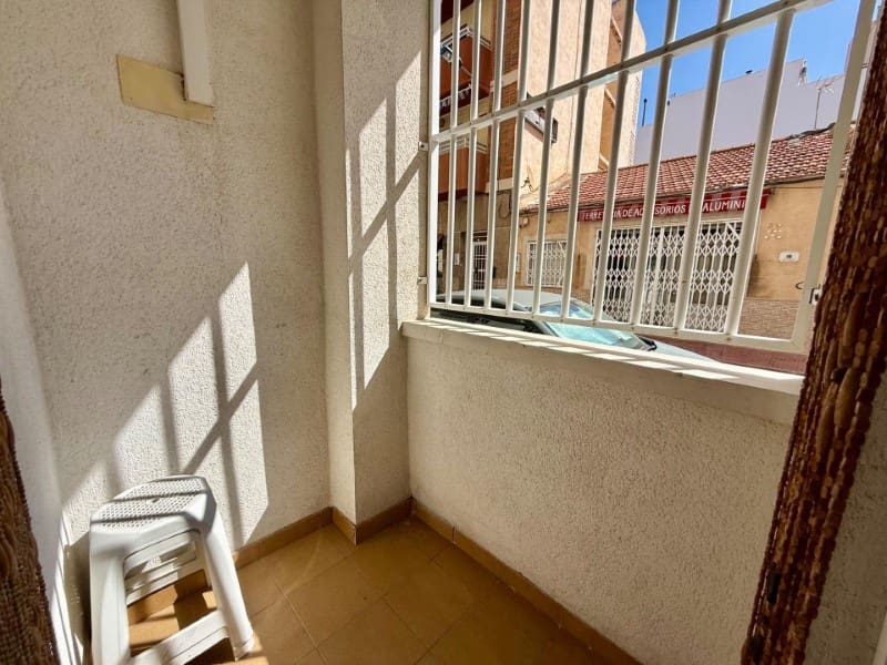 2 bedroom Apartment for sale in Torrevieja - € 125,000 (Ref: 10171248)