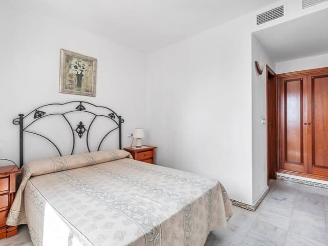 2 soveværelse Lejlighed til salg i Playa de los Locos, Torrevieja med swimmingpool garage - € 269.500 (Ref: 10177064)