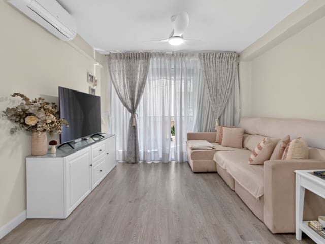 3 soveværelse Lejlighed til salg i Playa de los Locos, Torrevieja - € 325.000 (Ref: 10182943)