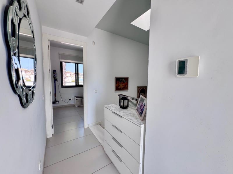 Casa de 3 habitaciones en Orihuela Costa en venta con piscina garaje - 324.900 € (Ref: 10182944)