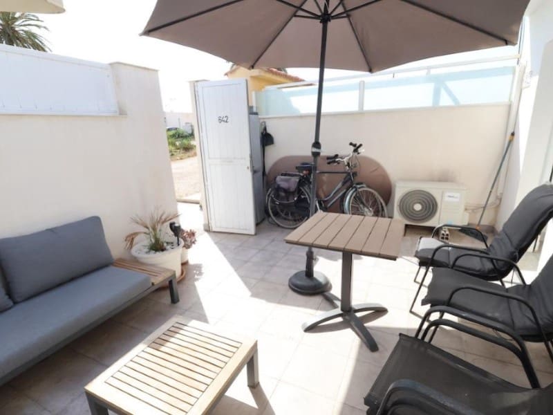 3 soverom Hus til salgs i Torrevieja med garasje - € 145 000 (Ref: 10182945)