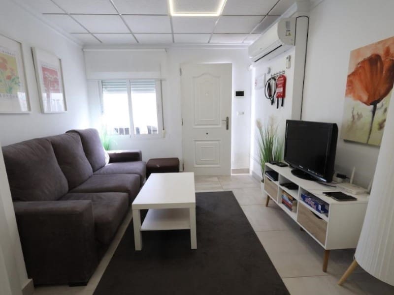 3 soverom Hus til salgs i Torrevieja med garasje - € 145 000 (Ref: 10182945)