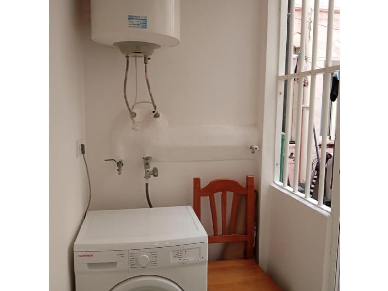 Apartamento de 3 habitaciones en Torrevieja en venta - 130.000 € (Ref: 10182946)