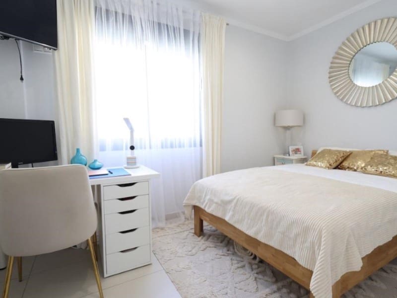 Casa de 3 habitaciones en Orihuela Costa en venta con piscina garaje - 365.000 € (Ref: 10182947)