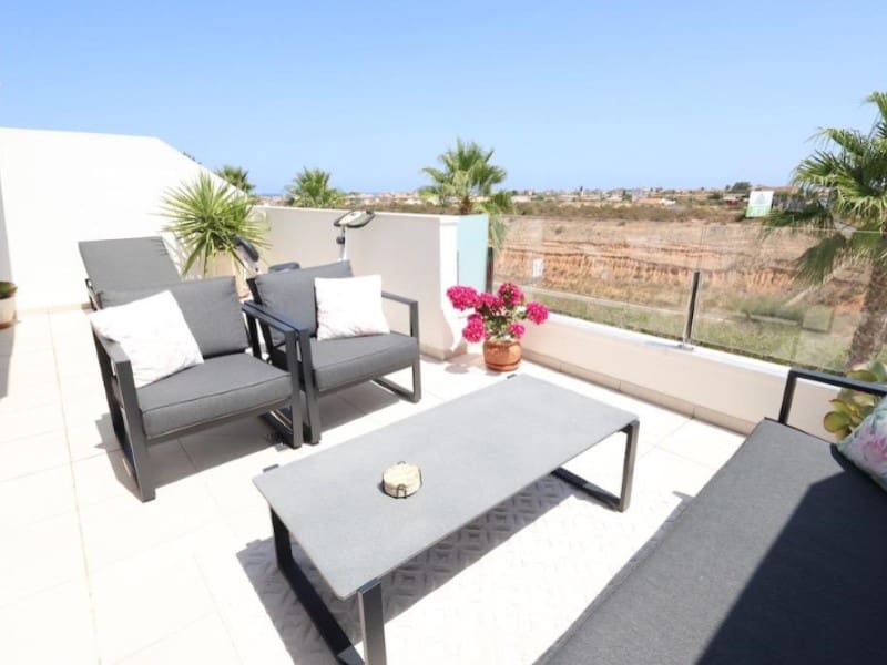 Casa de 3 habitaciones en Orihuela Costa en venta con piscina garaje - 365.000 € (Ref: 10182947)