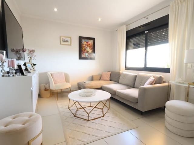 Casa de 3 habitaciones en Lomas de Cabo Roig - Los Dolses, Orihuela en venta con piscina garaje - 365.000 € (Ref: 10182947)