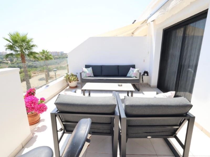 Casa de 3 habitaciones en Orihuela Costa en venta con piscina garaje - 365.000 € (Ref: 10182947)