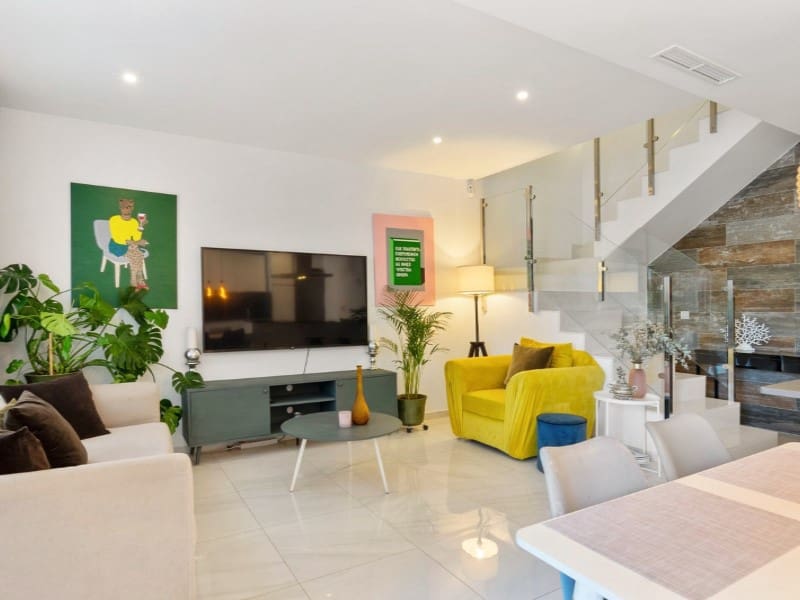 3 soveværelse Byhus til salg i Orihuela Costa med swimmingpool - € 315.000 (Ref: 10184454)