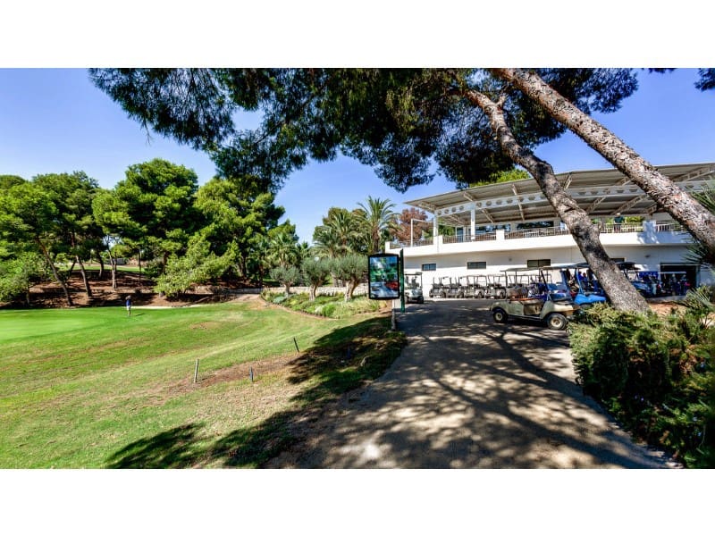 3 soveværelse Byhus til salg i Orihuela Costa med swimmingpool - € 315.000 (Ref: 10184454)