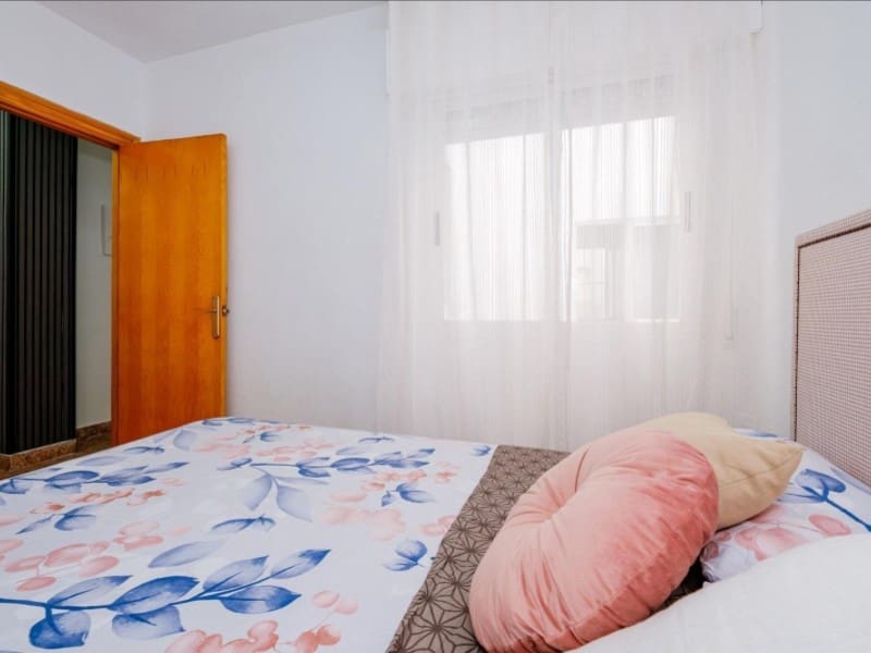 1 soveværelse Lejlighed til salg i Torrevieja - € 129.900 (Ref: 10184455)