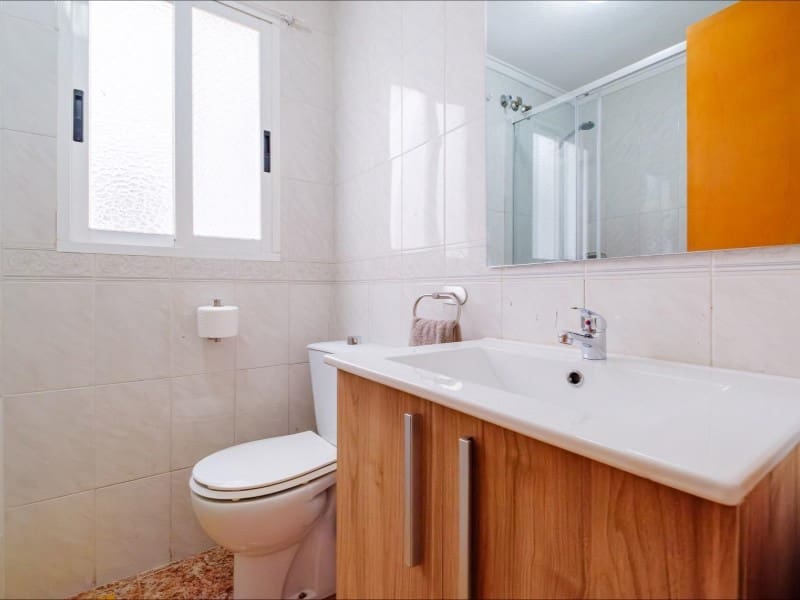 1 soveværelse Lejlighed til salg i Torrevieja - € 129.900 (Ref: 10184455)