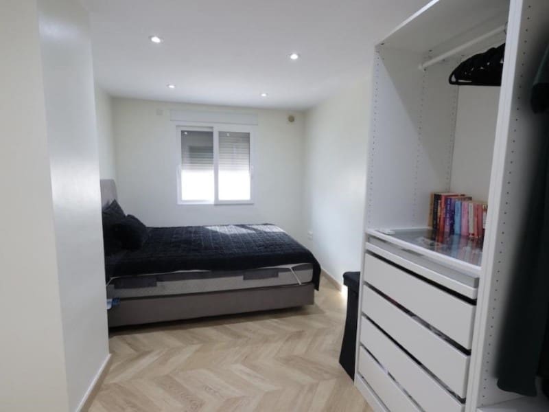 5 soverom Villa til salgs i Torrevieja med svømmebasseng garasje - € 599 000 (Ref: 10184456)