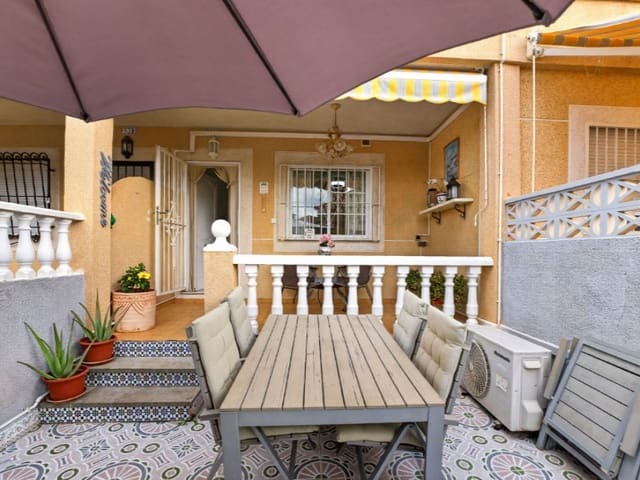 2 slaapkamer Huis te koop in Aguas Nuevas, Torrevieja met zwembad - € 199.000 (Ref: 10184457)