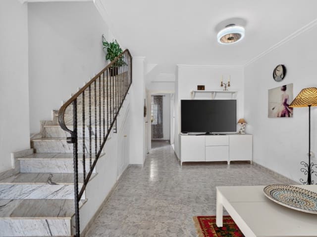 2 slaapkamer Huis te koop in Aguas Nuevas, Torrevieja met zwembad - € 199.000 (Ref: 10184457)