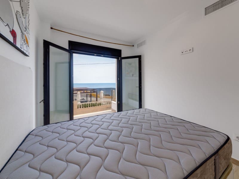 4 soverom Villa til salgs i La Mata med svømmebasseng garasje - € 990 000 (Ref: 7792743)