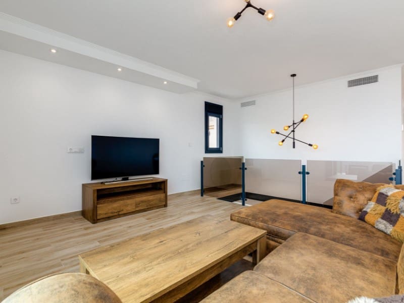 4 soverom Villa til salgs i La Mata med svømmebasseng garasje - € 990 000 (Ref: 7792743)