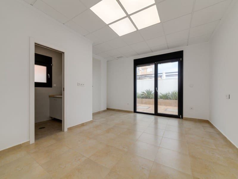 4 soverom Villa til salgs i La Mata med svømmebasseng garasje - € 990 000 (Ref: 7792743)