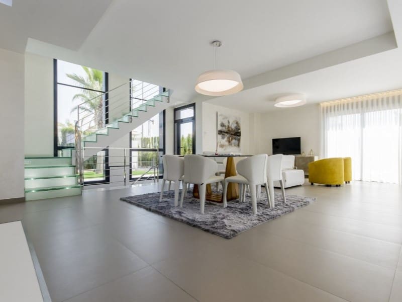 3 soveværelse Villa til salg i Orihuela Costa med swimmingpool - € 1.195.000 (Ref: 7792824)